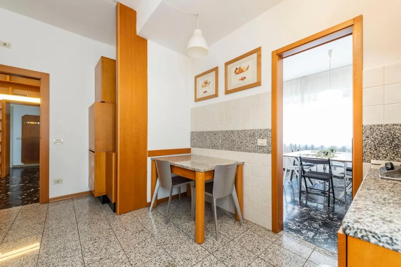 Apartment Riverview Luxury Flat Verona Italien